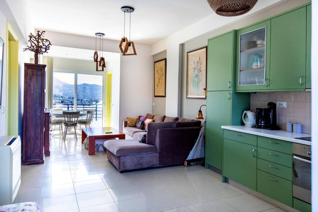 Lux House In A Private Area *